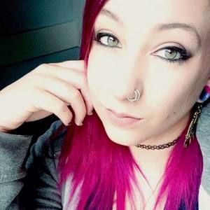 Meet your Posher, Liz